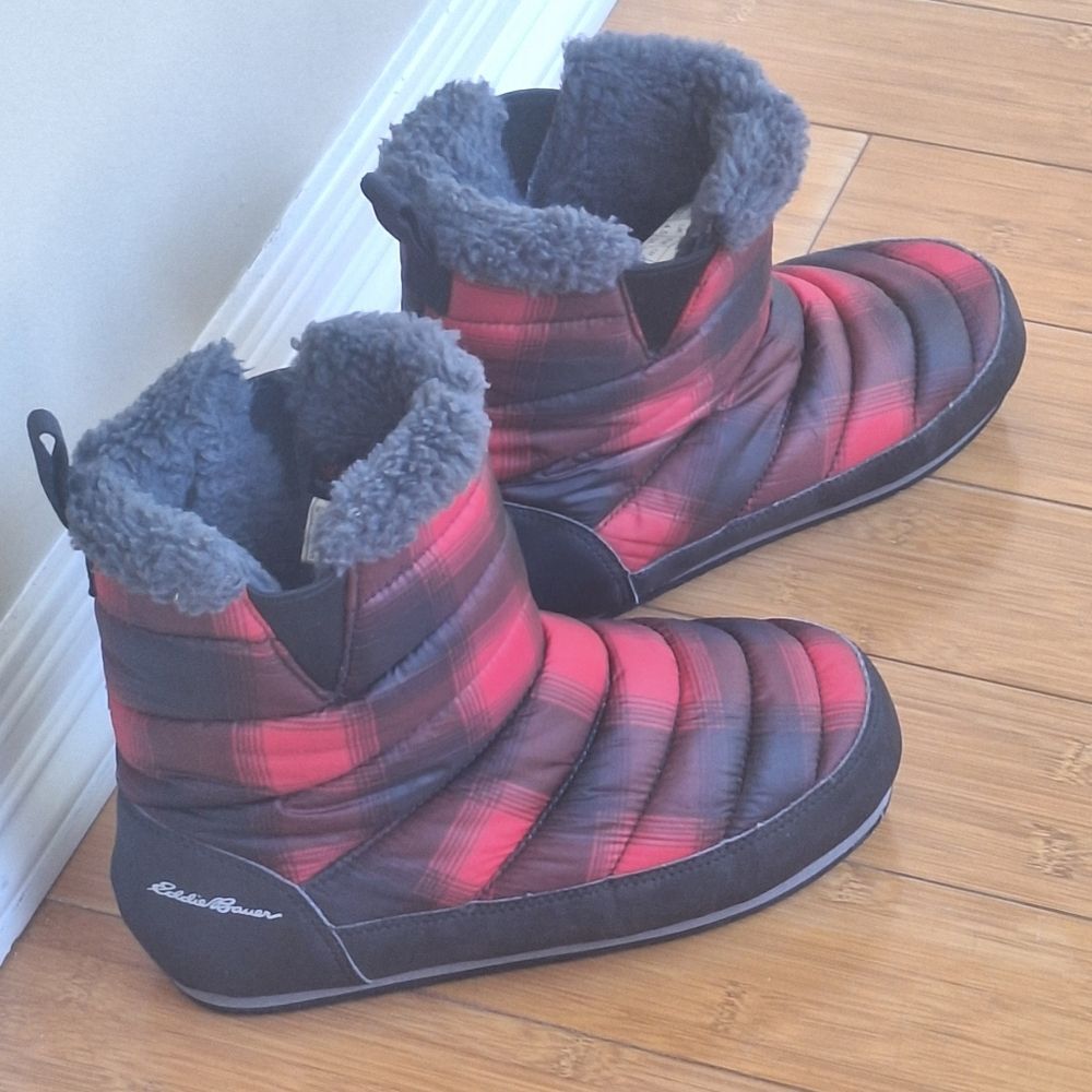 Eddie Bauer Red & Black Plaid Sherpa Lined Thermal Camp Boot Mid Calf Quilted 7